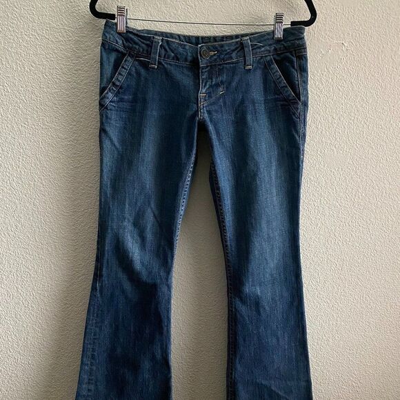Y2K VTG William Rast Madison Flare Trouser Low Rise Jeans 28 x 32 Snap Button - Picture 1 of 10
